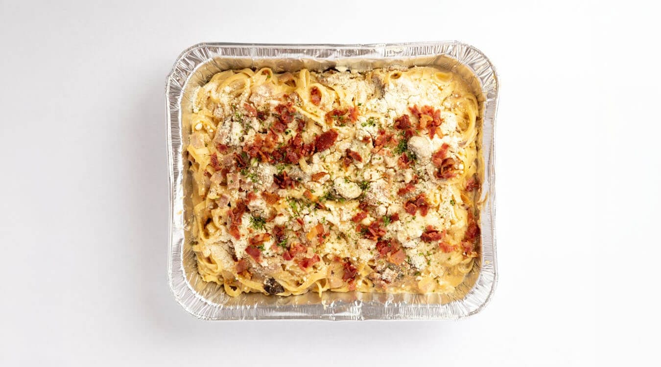 Carbonara in a tin foil tray