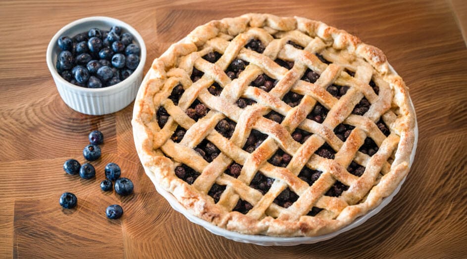 Fresh blueberry pie